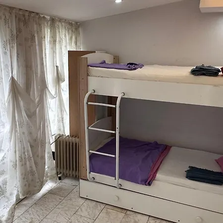 بيت للعطل Can's Homes